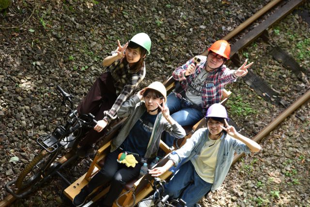 自転車型トロッコ アガッタン | JR吾妻線廃線敷き 蘇るロスト 自転車型トロッコ アガッタン | JR吾妻線廃線敷き 蘇るロスト